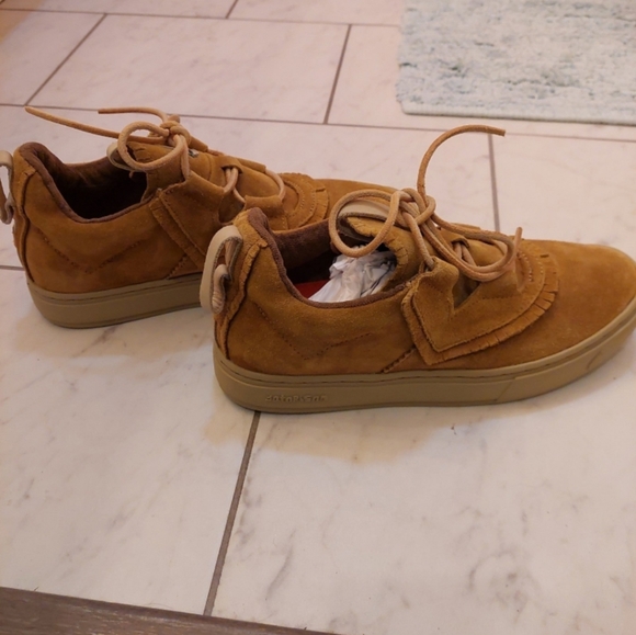 Satorisan Kiowa Sneaker, Mid-Brown, Suede, sz 39, EUC - Picture 2 of 10